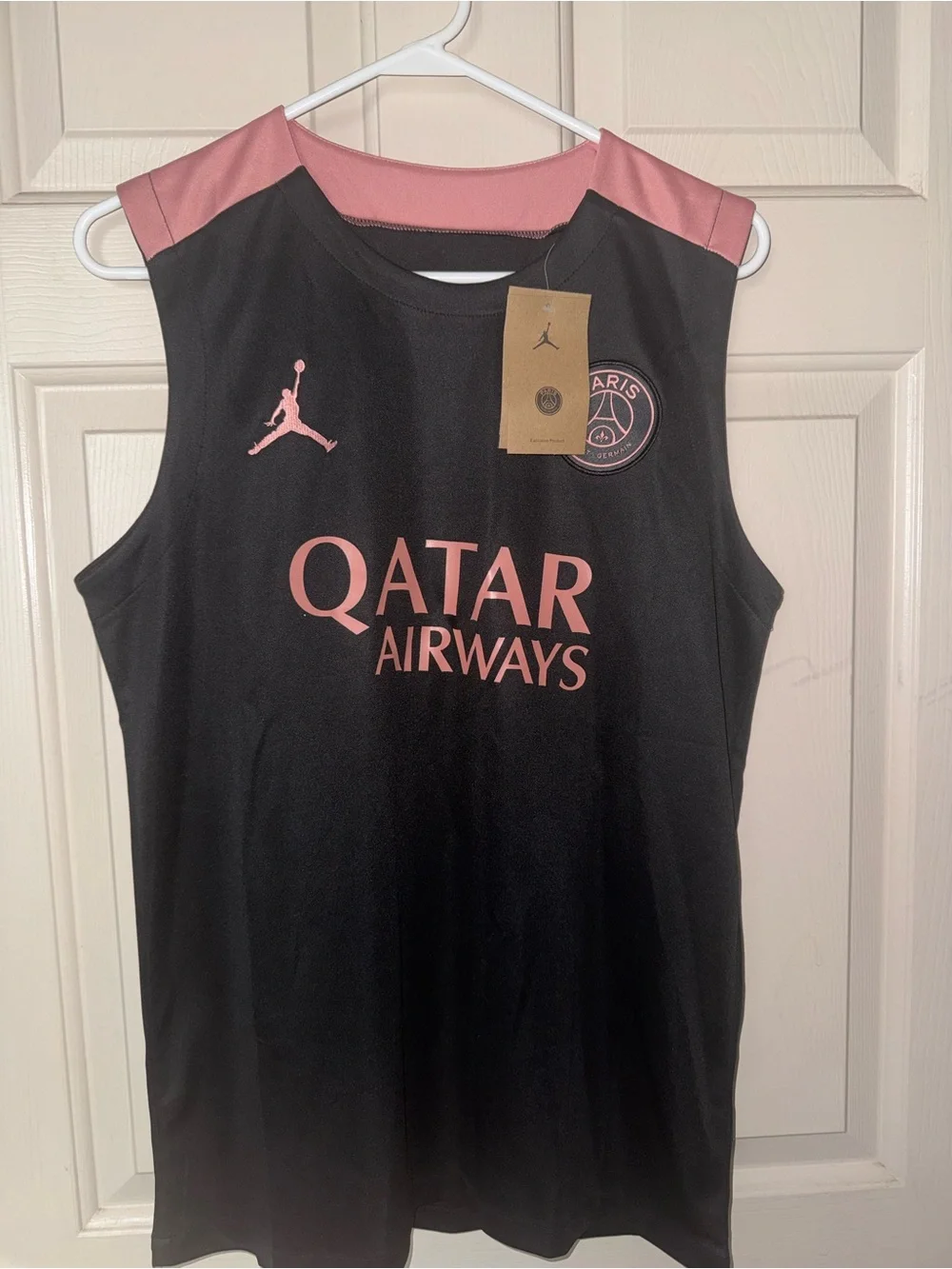 Men’s Medium Sleeveless Soccer Jersey PSG - Black/Pink NWT Jordan